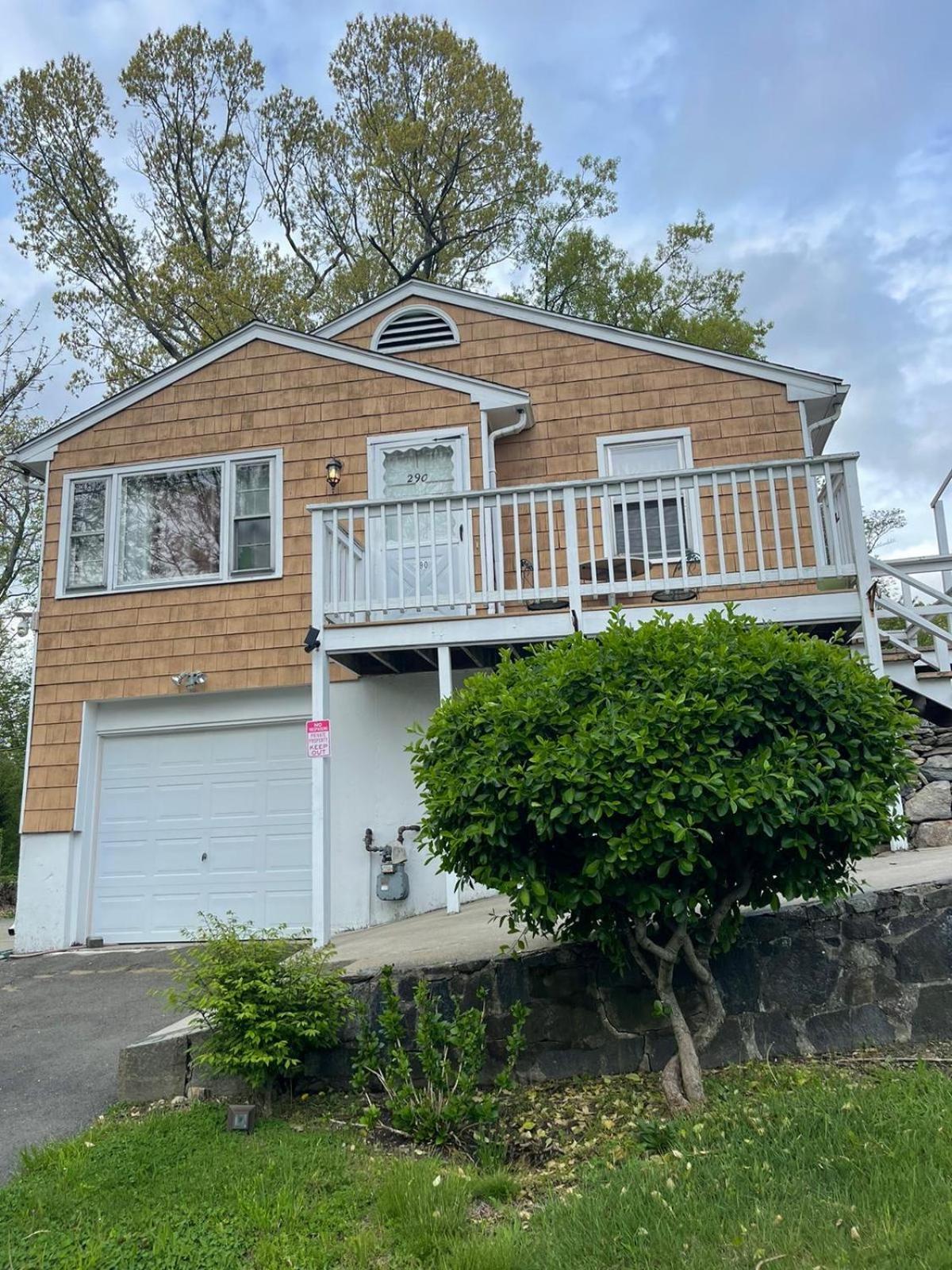 Connecticut Lake House Бриджпорт Екстериор снимка